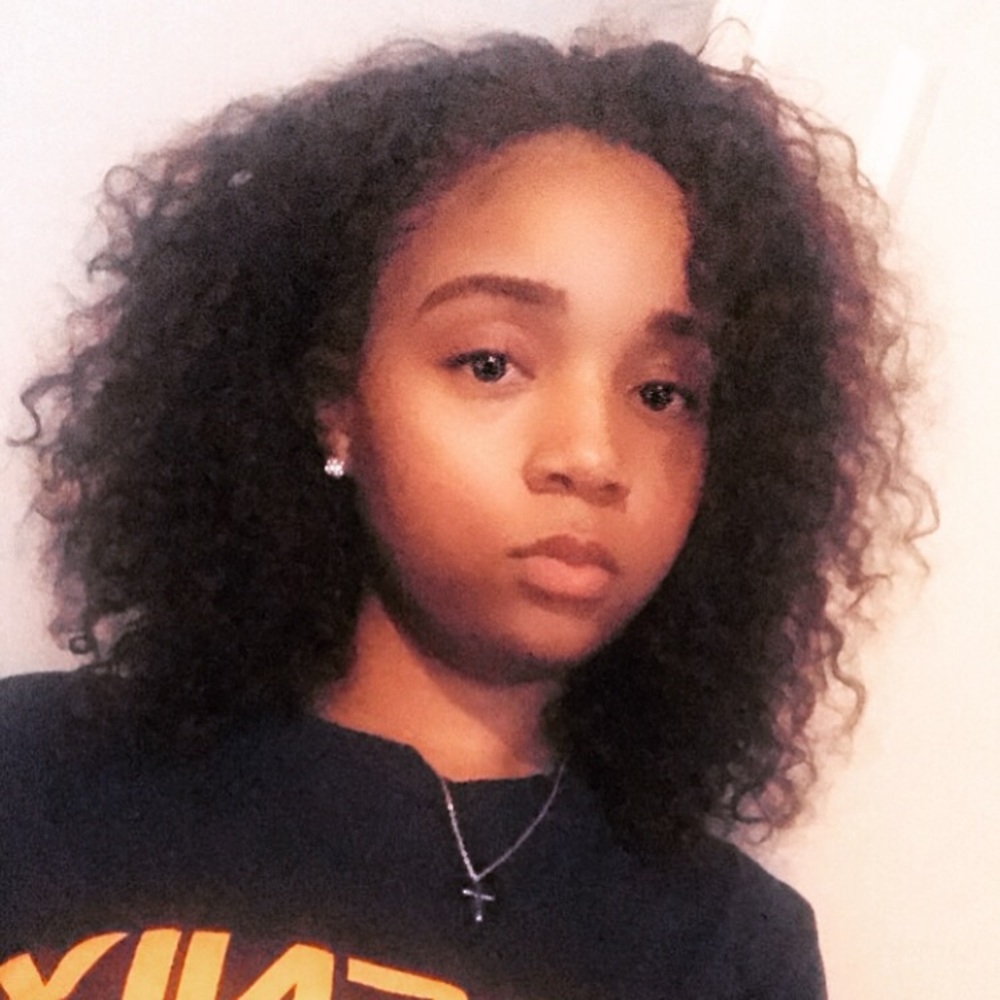 Meet your Posher, Brittani
